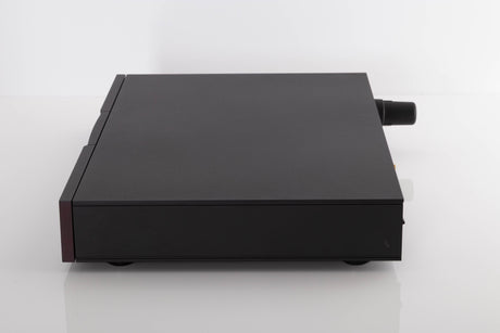 Side view of a used Naim ND5XS Streamer
