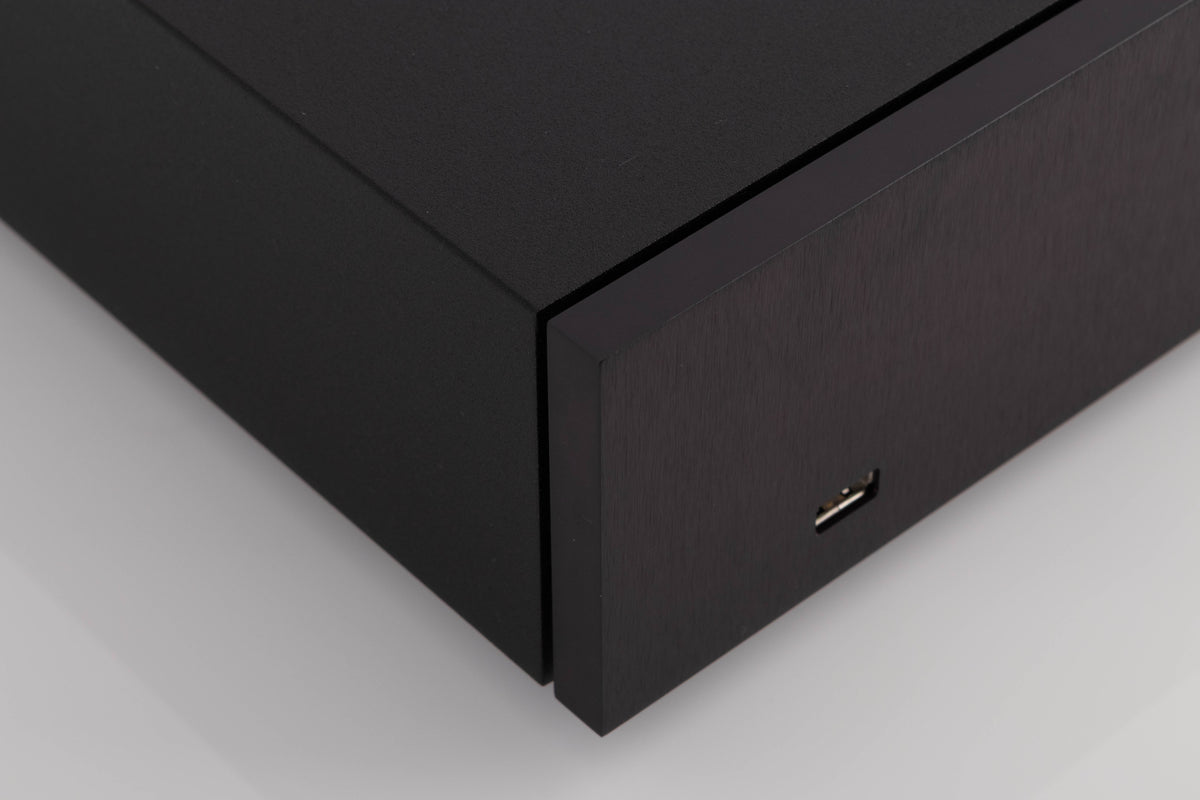 Front left corner of a used Naim NDX Network Streamer in a Black finish