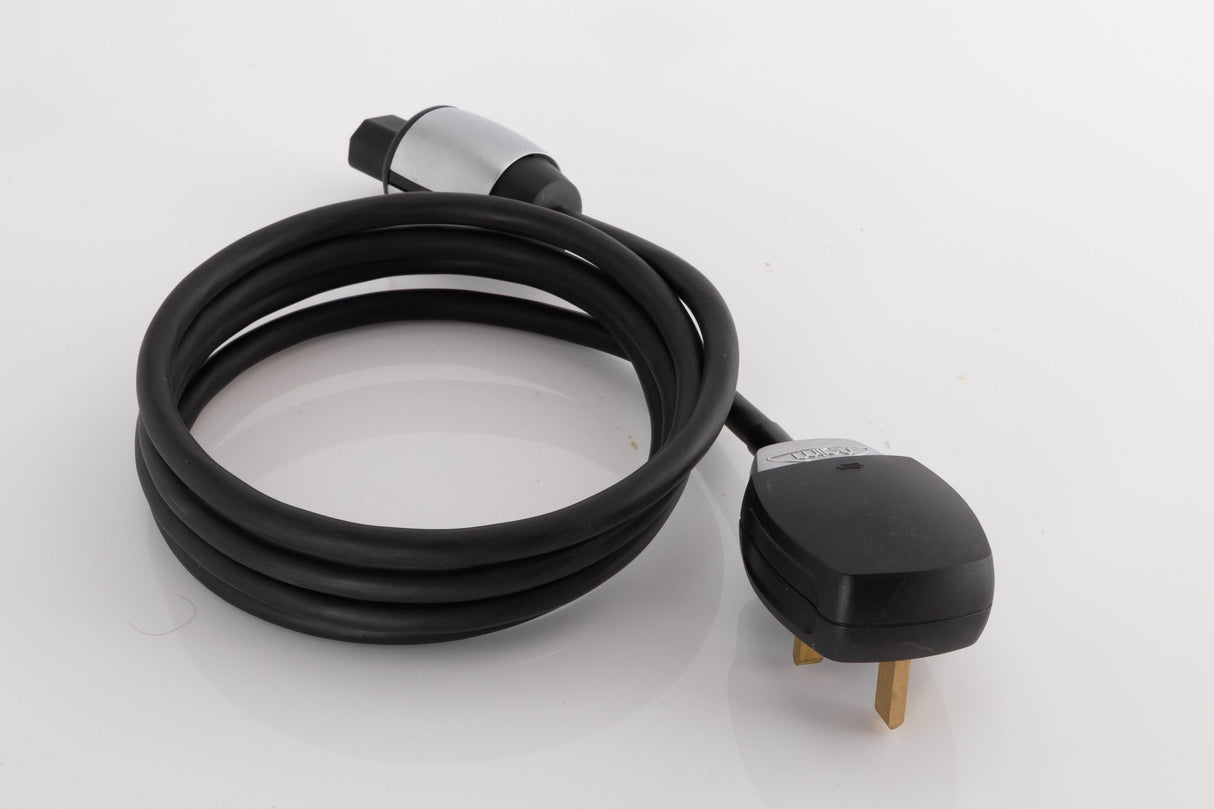 Front right angle of a used Naim Powerline Mains Cable