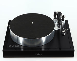 Front view of a used Naim Solstice Special Edition Turntable in a black finish