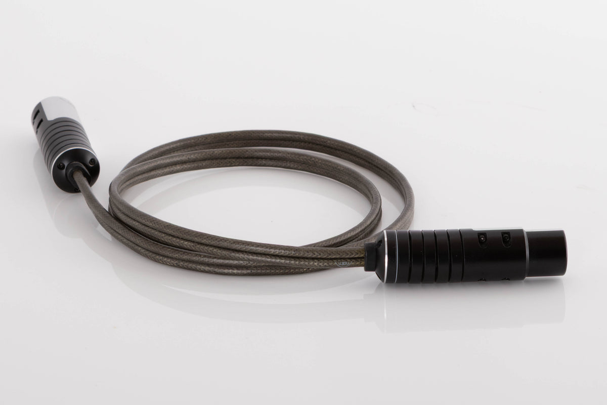 Rear left angle of a used Naim Super Lumina 4 PIN DIN-XLR 1.0m Interconnect Cable
