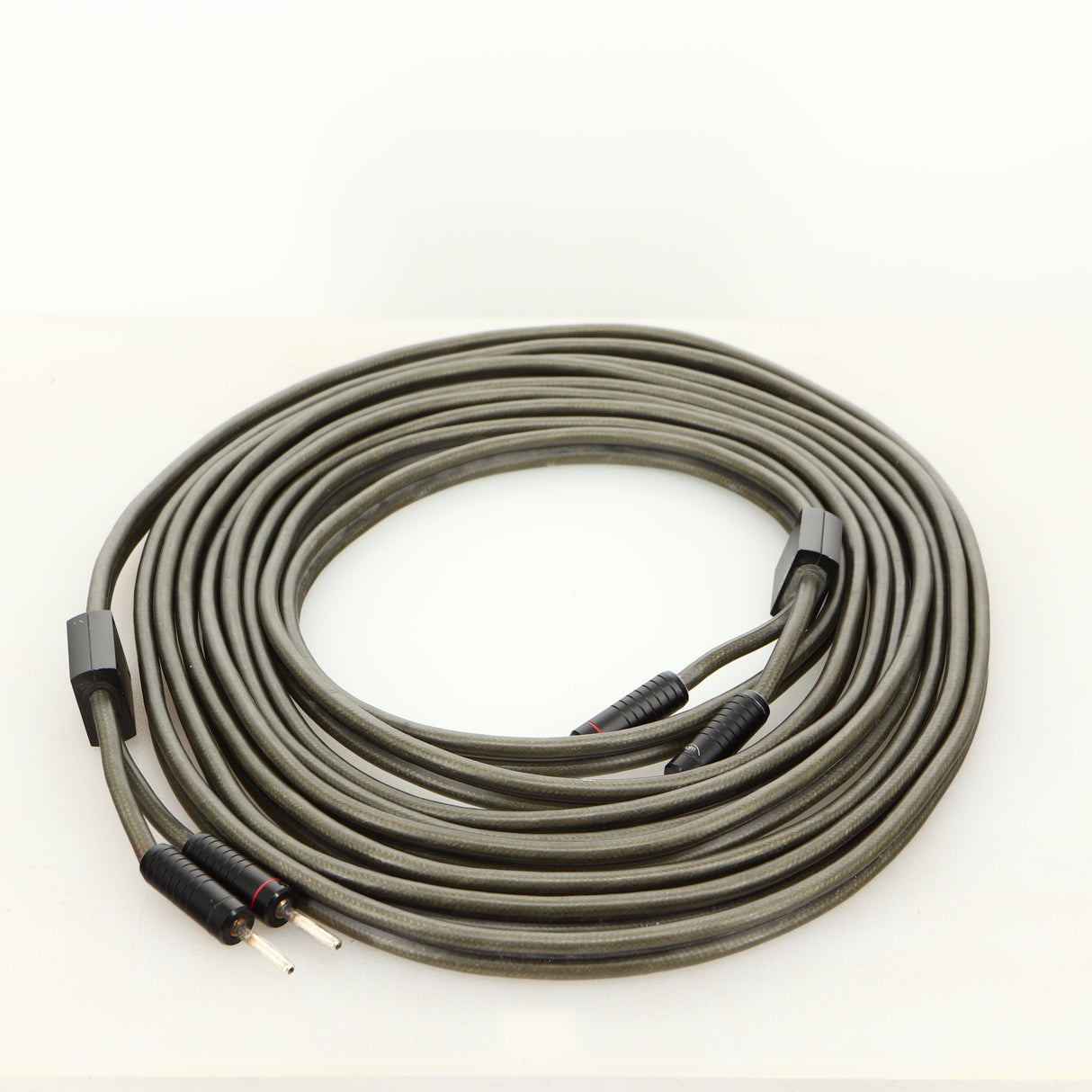 Top of a used Naim Super Lumina Speaker Cable 7.0m