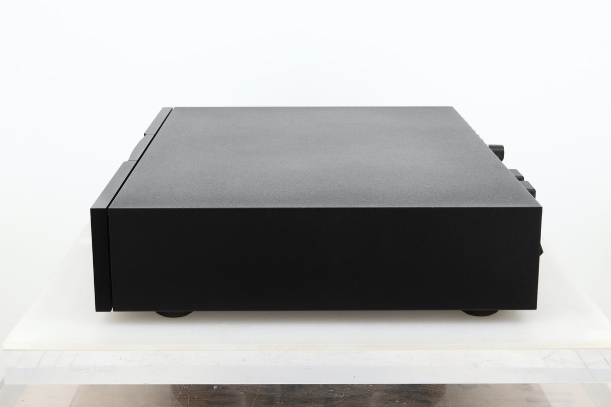Side view of a used Naim SUPERNAIT 3 Integrated Amplifier 