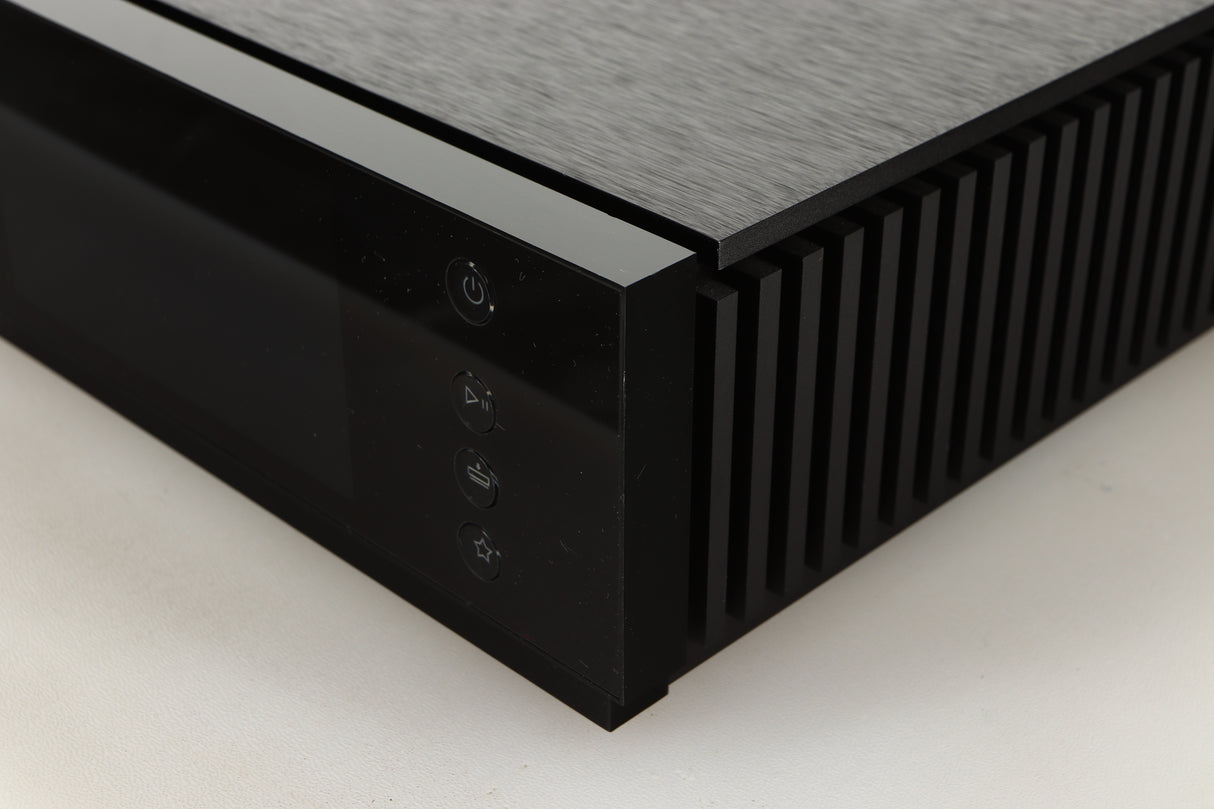 Front right corner view of a used Naim Uniti Atom HDMI Integrated System 