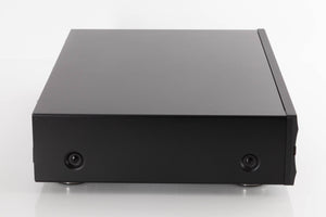 Left side view of a used Oppo BDP-95EU Blu-Ray Player in a Black finish