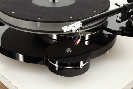 Front right corner view of a used Origin Live Calypso Mk5 Turntable with Encounter MK5 Tonearm