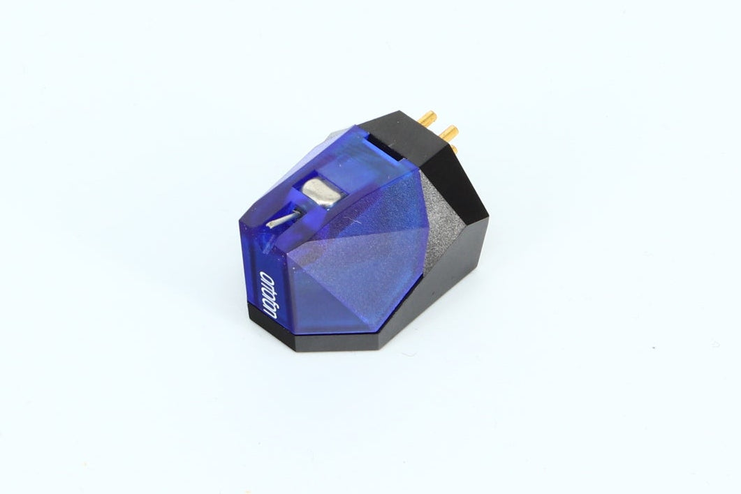 Front right angle of a used Ortofon 2M Blue MM Cartridge