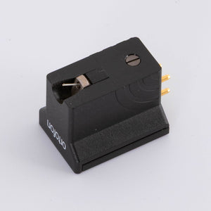 Front right corner of a used Ortofon Quintet Black S MC Cartridge