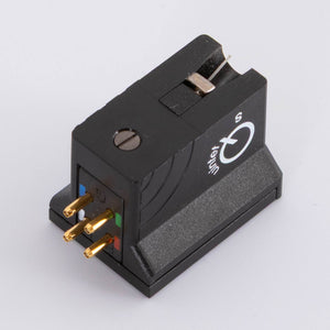 Rear left corner of a used Ortofon Quintet Black S MC Cartridge
