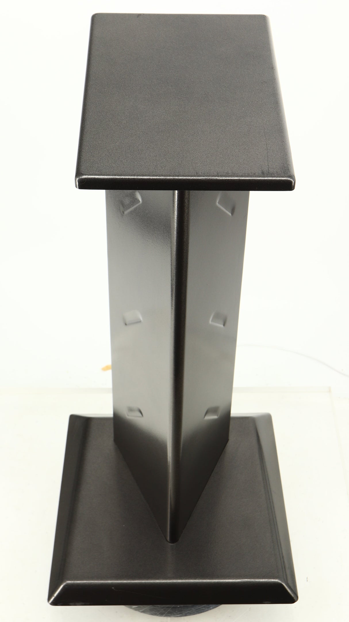 Top of a used Partington Dreadnought Ultima 60cm Speaker Stand in a black mirror finish