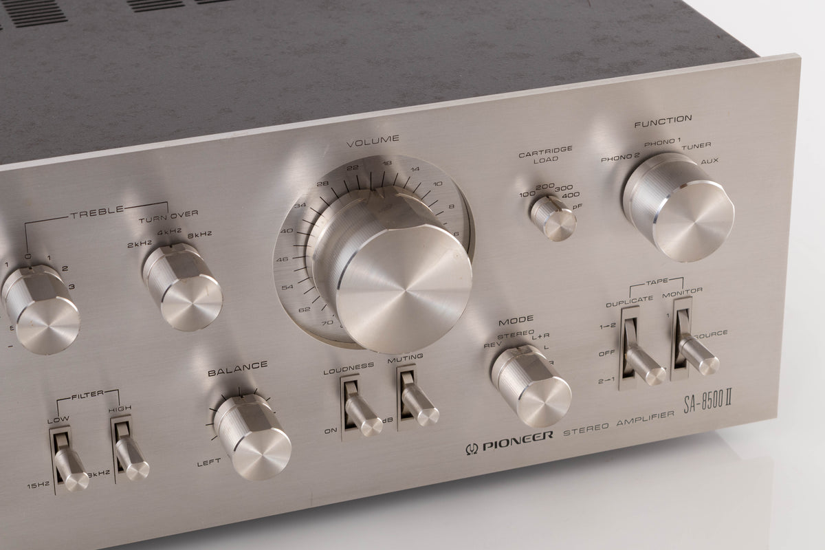 Close up view of a used Pioneer SA-8500 II Integrated Amplifier