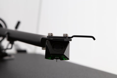 Close up of a used Pro-ject P2 Turntable / Goldring 2 Cartridge in a Black finish showing stylus
