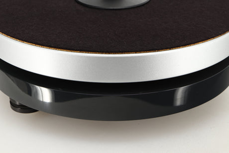 Front left corner view of a used Pro-Ject RPM5 Turntable in Black finish with Ortofon 510 MkII Cartridge