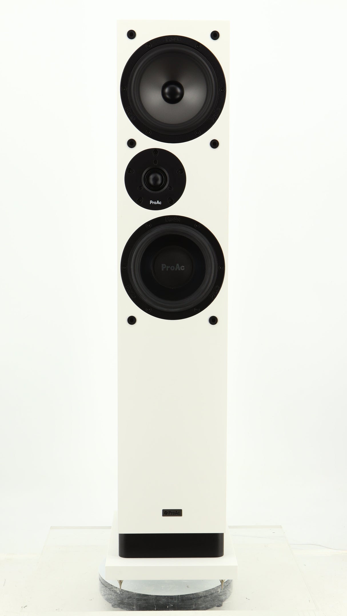 Front view of a used Proac Response DT8 Floorstanding Speaker in a white finish