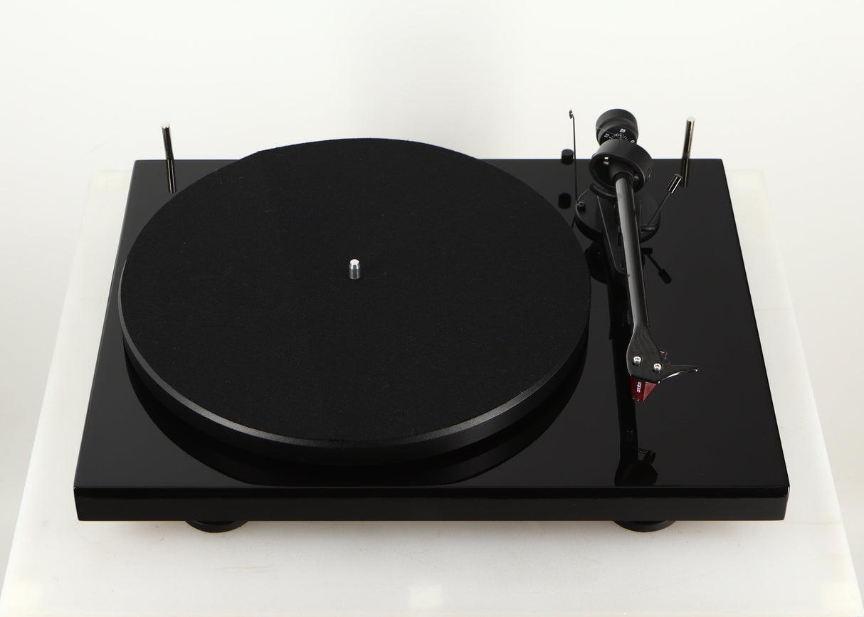Front view of a used Project Debut Carbon Evo DC Turntable in a black finish