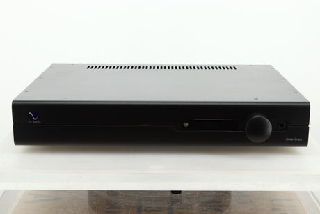 Front view of a used PS Audio Stellar Strata Mk1 Integrated Amplifier in black finish 