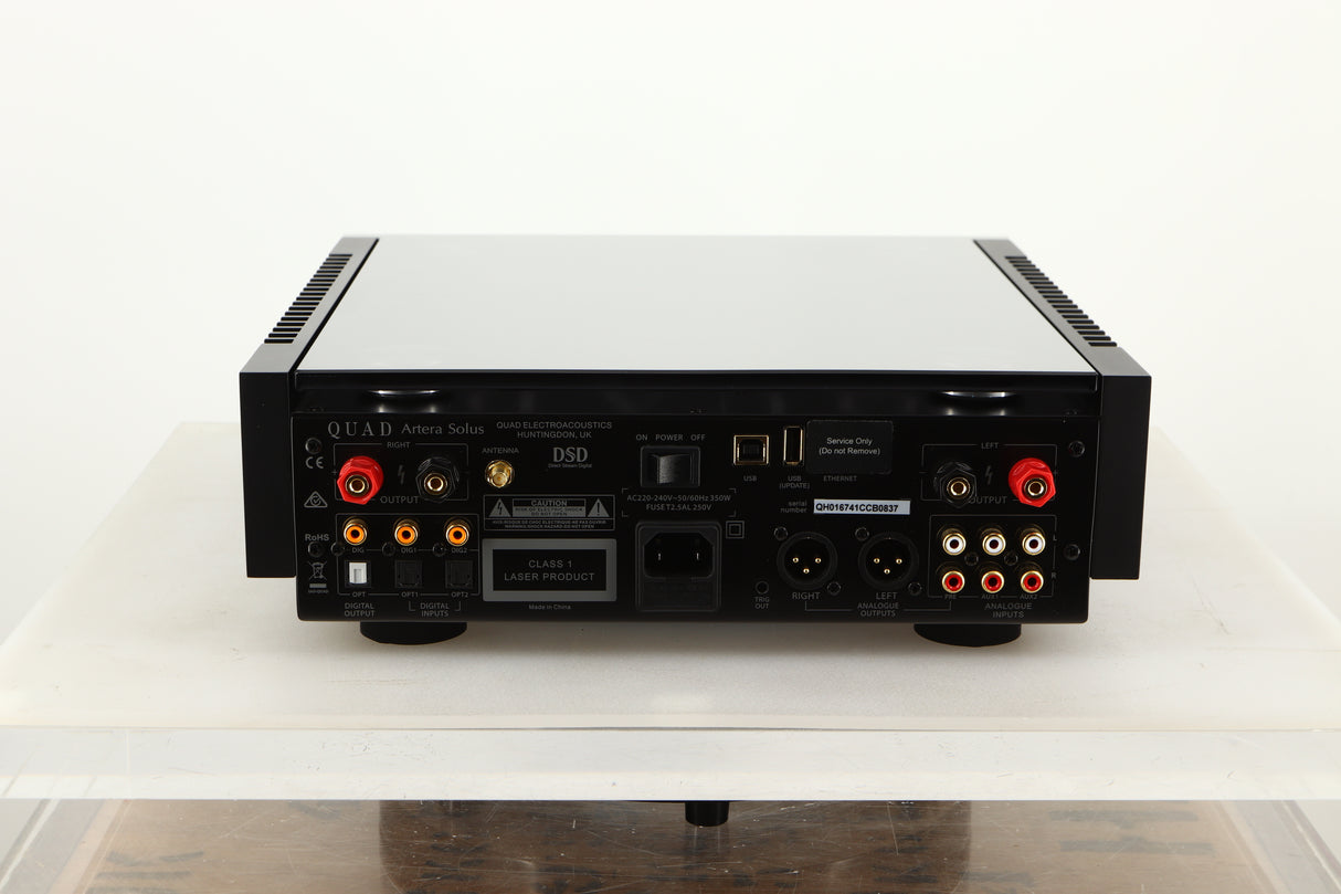 Rear view of a used Quad Artera Solus Integrated System in Silver finish