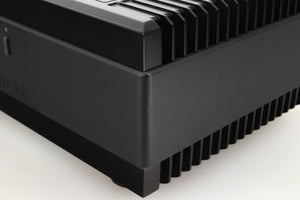 Front right corner view of a used Quad Elite QSP Power Amplifier