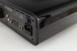 Quad Vena II Integrated Amplifier - Gloss Black