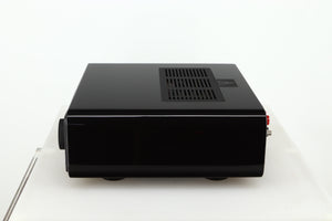 Quad Vena II Integrated Amplifier - Gloss Black