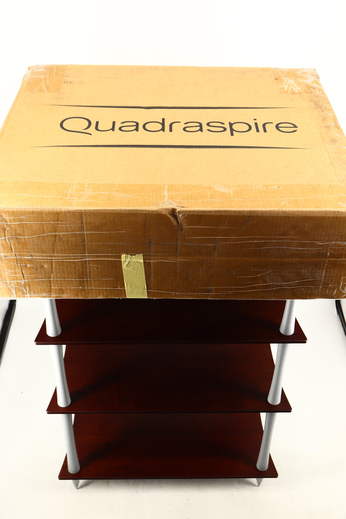 Box for a used Quadraspire Q4 EVO Hifi Support in a dark cherry finish