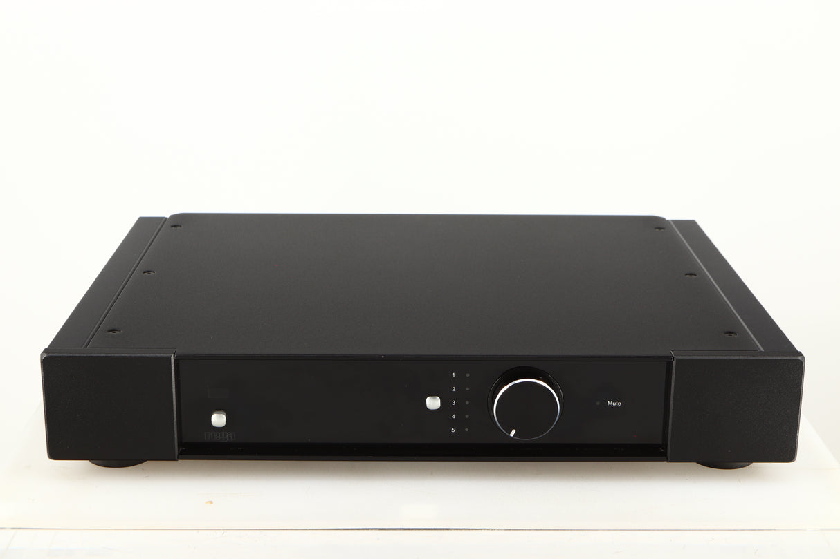 Front view of a used Rega Elex-R Integrated Amplifier in a black finish