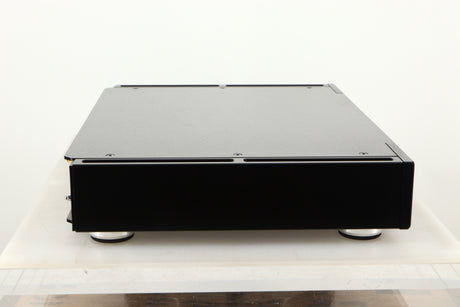 Side view of a used Rega Elicit-R Integrated Amplifier