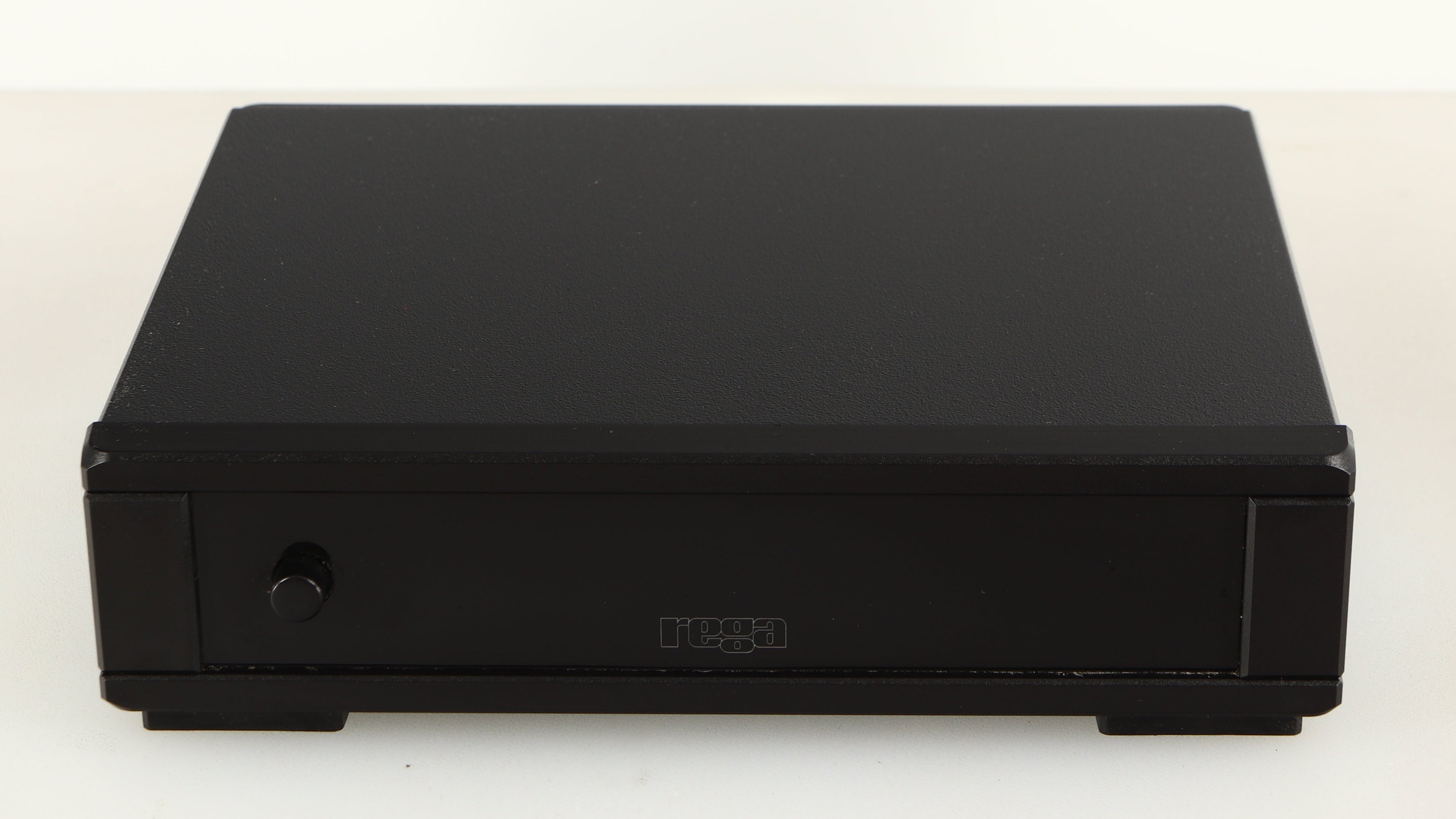 Front view of a used Rega FONO MM MK5 Phonostage in a black finish