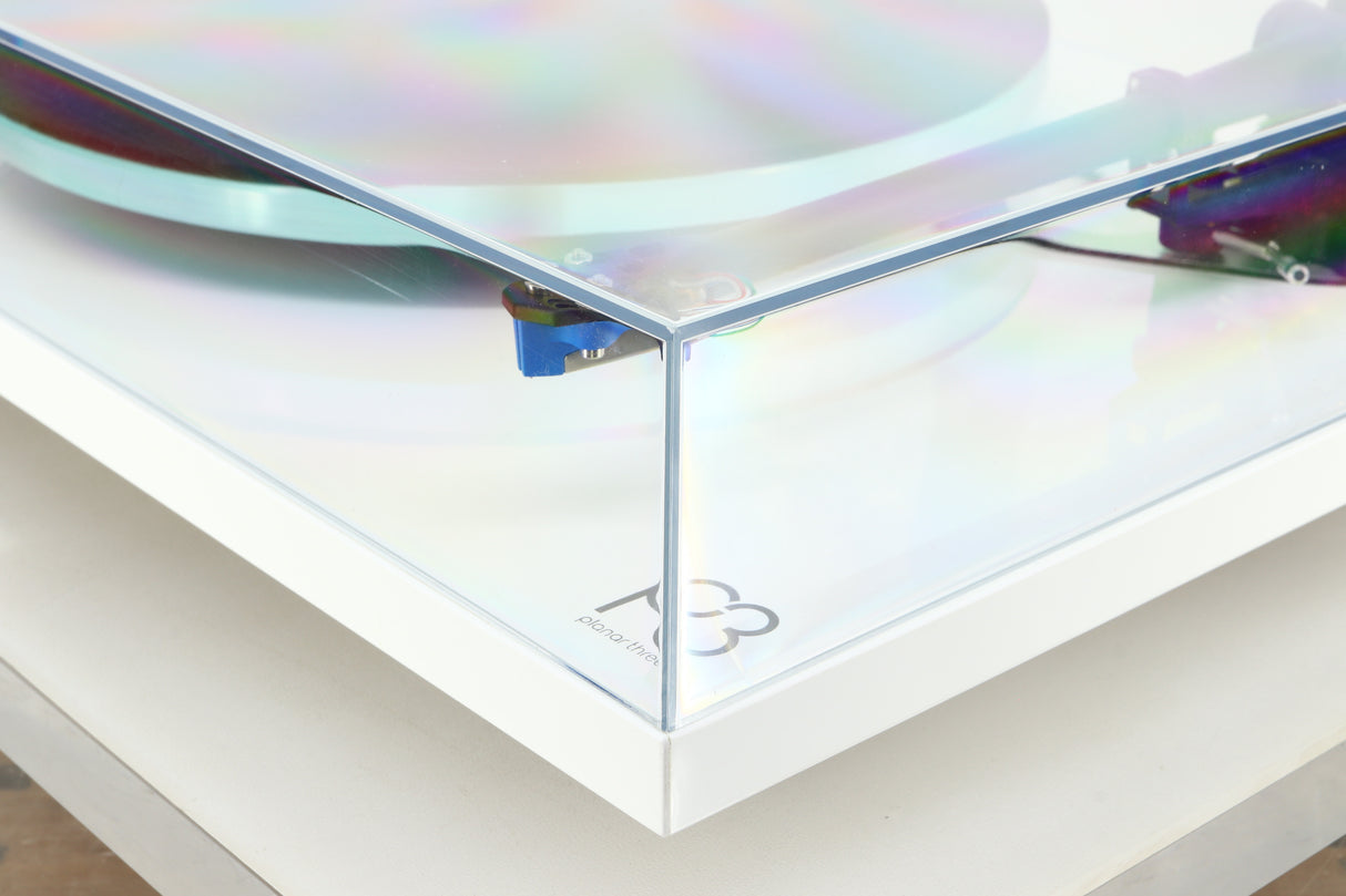 Rega Planar 3 Turntable / Elys Cartridge - White