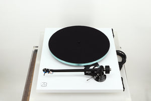 Rega Planar 3 Turntable / Elys Cartridge - White