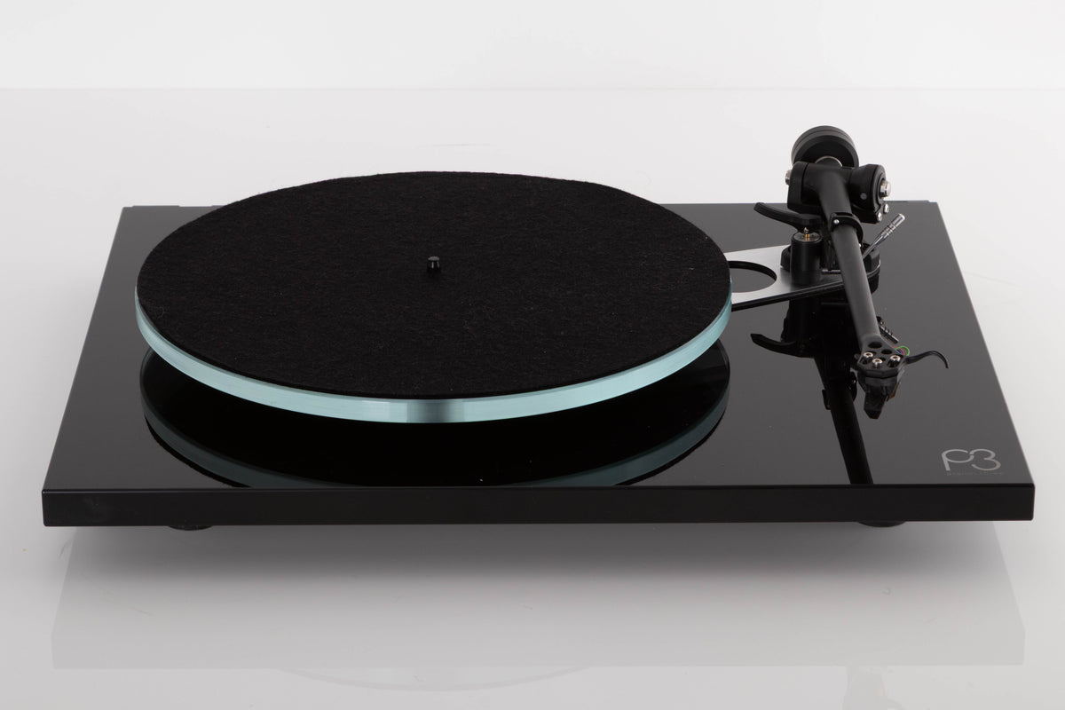 Front view of a used Rega Planar 3 Turntable in Black with ND7 Cartridge