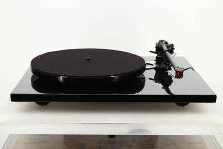Front view of a used Rega RP6 Turntable in Black finish with Denon DL-110 MC Cartridge 