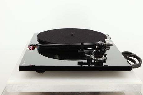 Side view of a used Rega RP6 Turntable in Black finish with Denon DL-110 MC Cartridge 