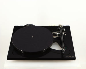 Front view of a used Rega RP8 Turntable / Apheta 2 MC Cartridge in a black finish