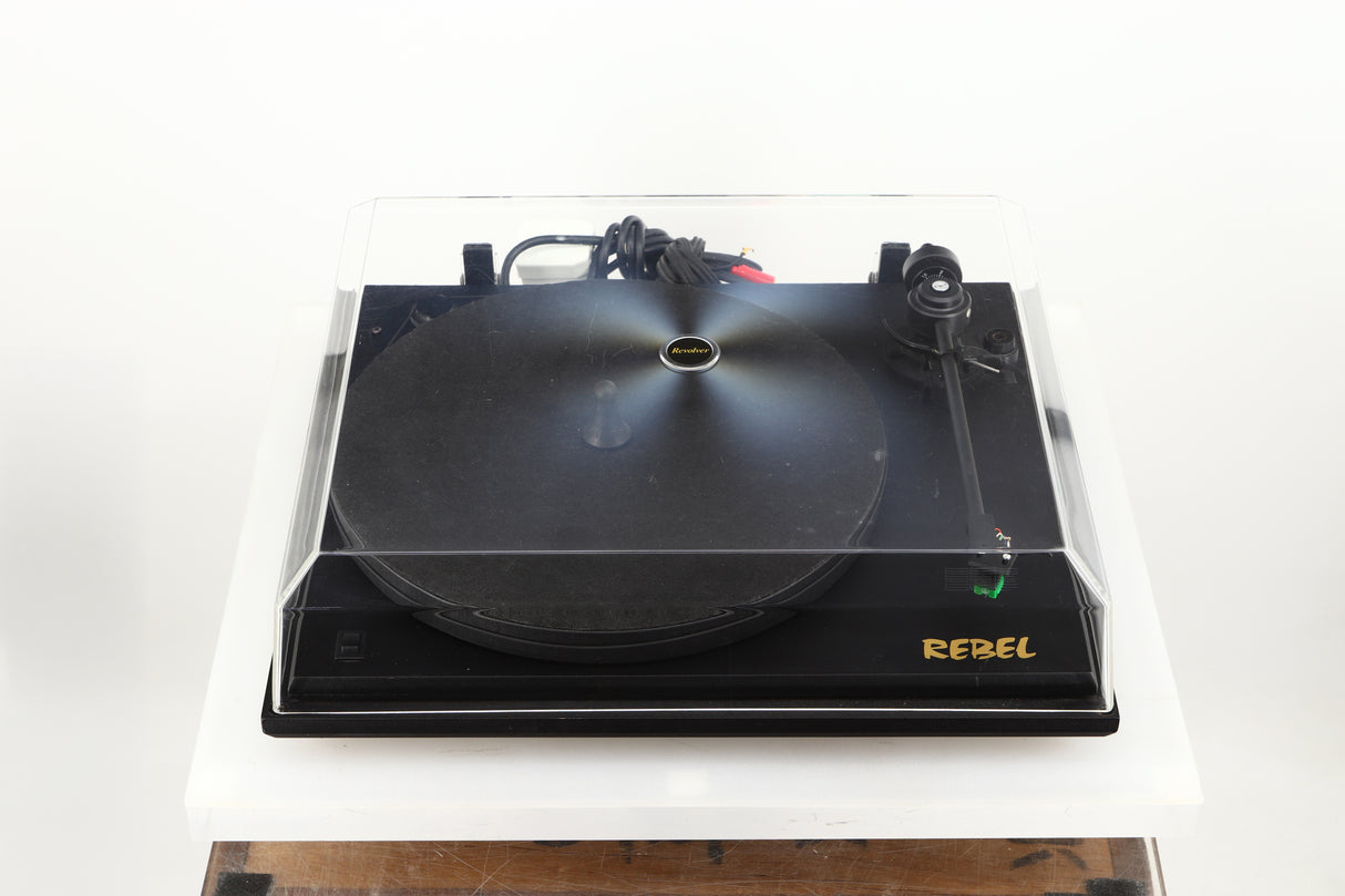 Top of a used Revolver Rebel Turntable / AT95E Cartridge in a black finish