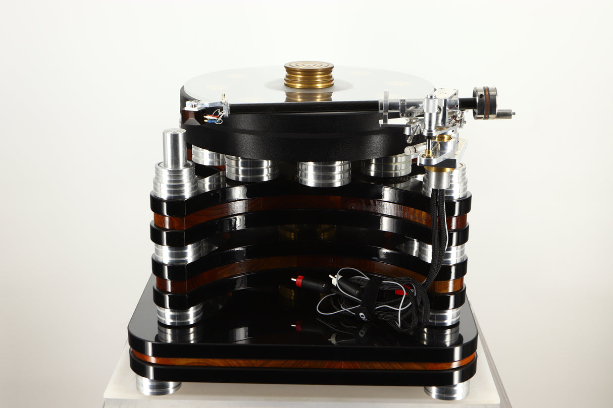 Side view of a used S.A.M. Sinner Turntable with Audiomods Series 6 Micrometer Tonearm, and Benz Ruby Z H Cartridge 