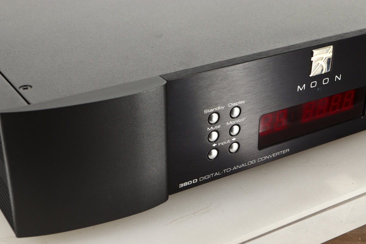 Close up view of a used Sim Audio Moon NEO 380D Mind 2 Streamer/DAC in Black finish