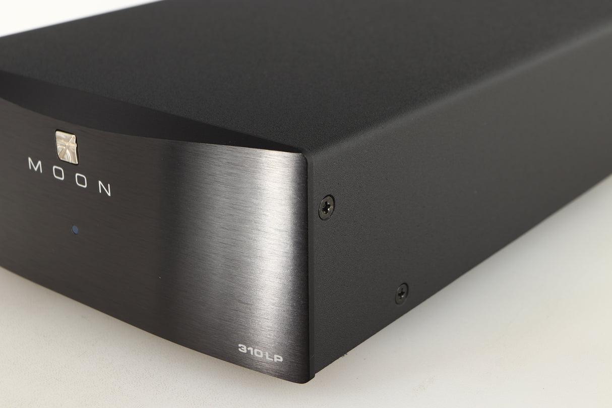 Front right corner of a used Simaudio Moon 310LP Phono Pre Amplifier in a black finish