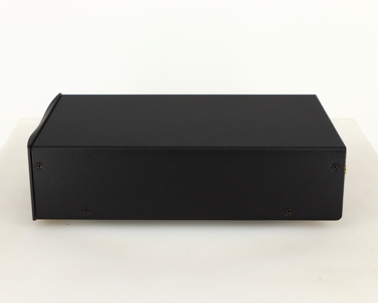 Right side view of a used Simaudio Moon 310LP Phono Pre Amplifier in a black finish