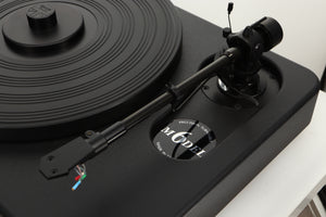 Close up view of a used SME Model 6 Turntable with an SME M2-9 Tonearm 