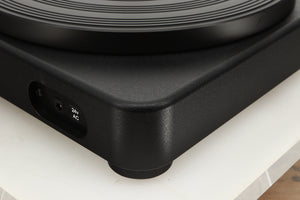 Rear right corner view of a used SME Model 6 Turntable with an SME M2-9 Tonearm 