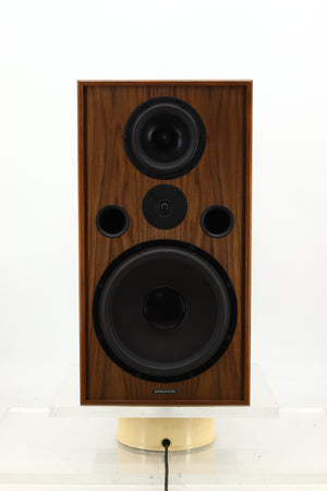 Front view of an ex-demo Spendor Classic 100 Standmount Speaker in Walnut finish