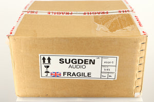 Box for a used Sugden A21SE Signature Integrated Amplifier in a graphite finish