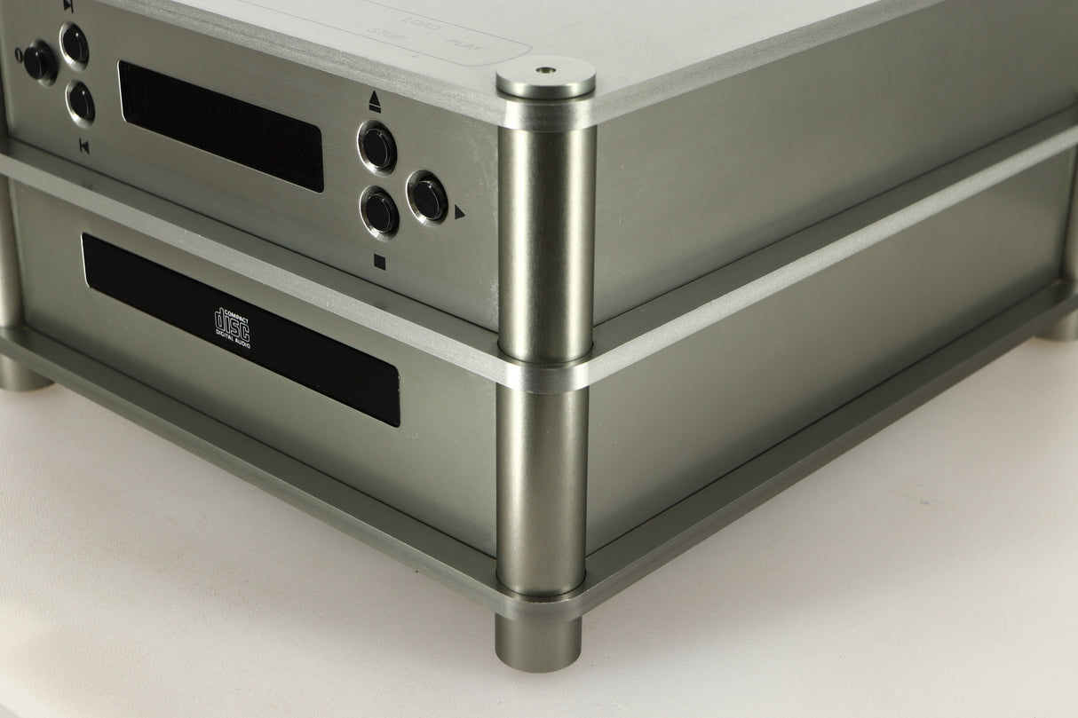 Front right corner view of a used Sugden Bijou CDMaster CD Player