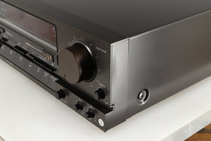 Front right corner of a used Technics RS-B905 Cassette Deck 