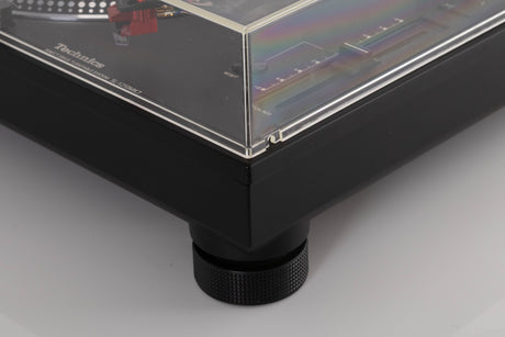 Front right corner view of a used Technics SL-1210 MK7 Turntable with AT-40ML Cartridge