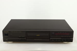 Front view of a used Technics SL-PG390EB-K CD Player in a grey finish