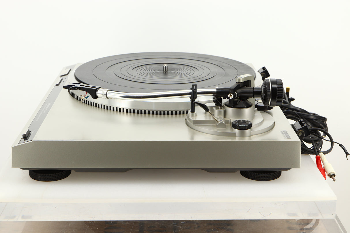 Side view of a used Technics SL-Q2 Direct Driver Turntable in Silver