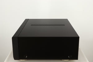 Right side view of a used Technics SE-A1000M2 Power Amplifier in a black finish
