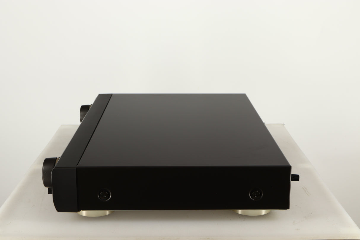 Right side view of a used Technics SU-C1000M2 Pre Amplifier in a black finish